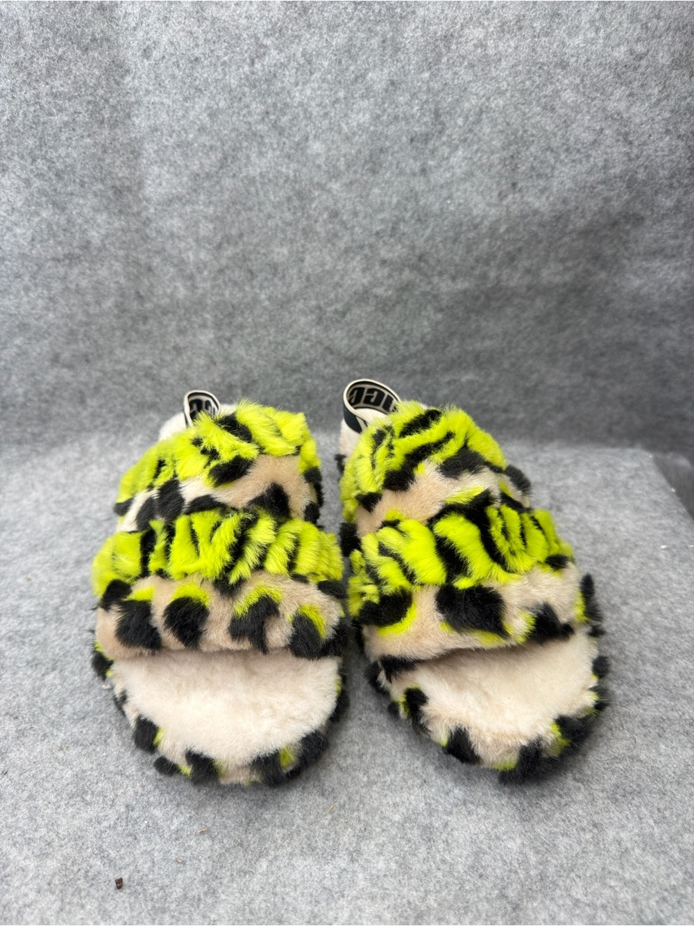 UGG Fluff Yeah Animalia Slides Women’s 6 Green Black Cream Leopard Print Sandals